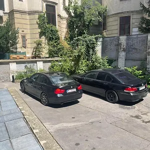 Апарт-отель Near Center, Вена