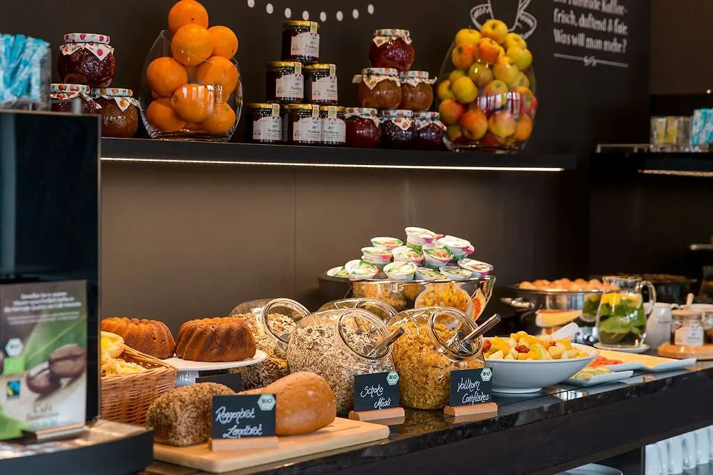 Motel One Wien-Hauptbahnhof Hotel